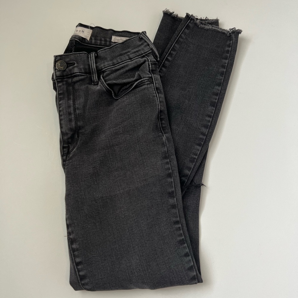 Black Pacsun skinny jeans